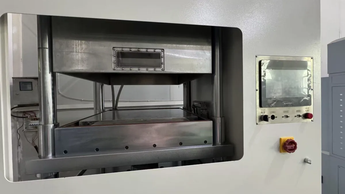 MEA hot press heating platen and viewing window detail - Taihe Machinery